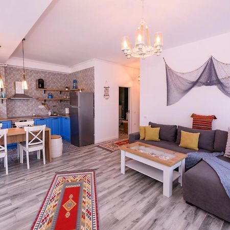 Appartement Kataleya Apartament à Năvodari Extérieur photo