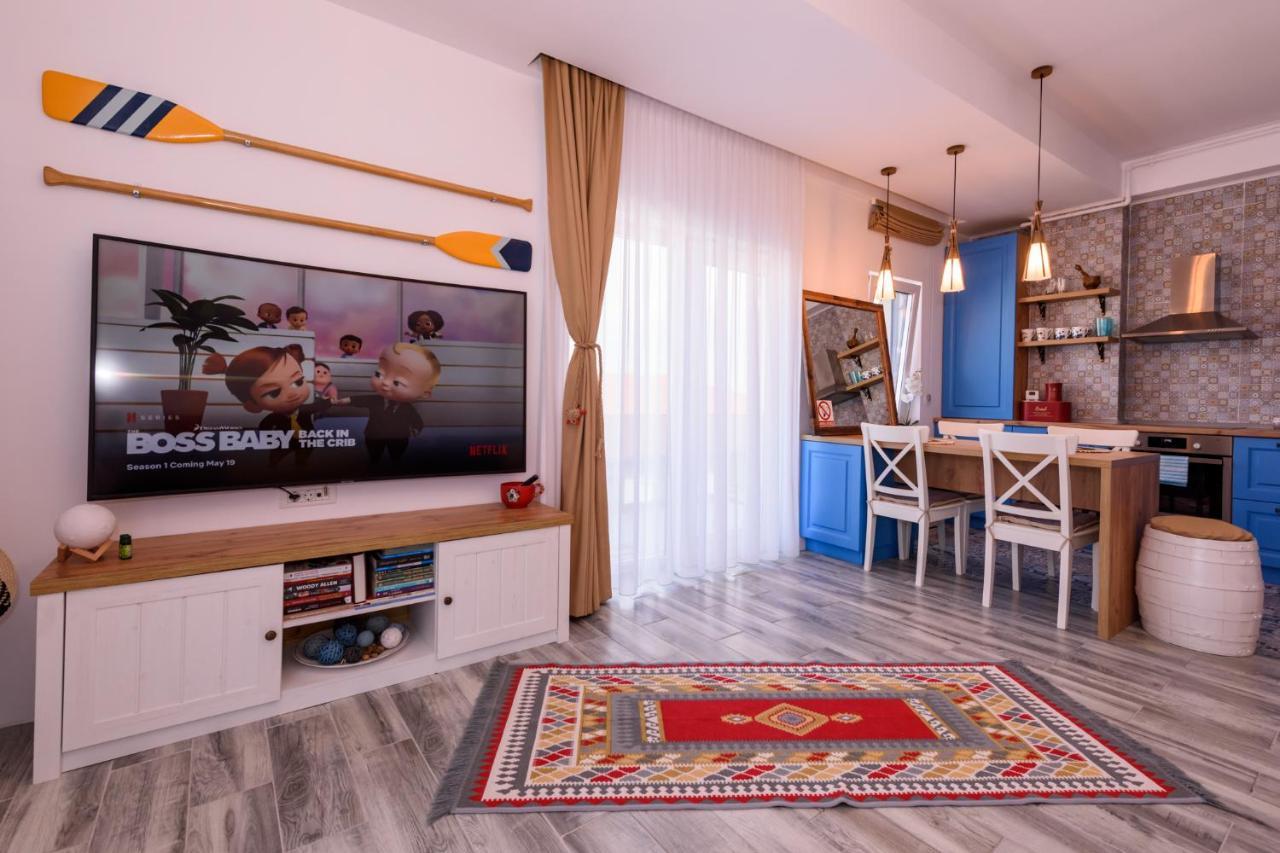 Appartement Kataleya Apartament à Năvodari Extérieur photo