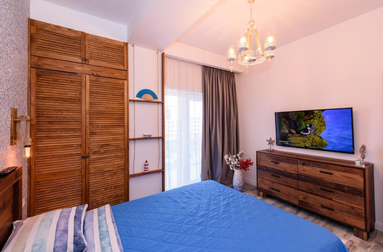 Appartement Kataleya Apartament à Năvodari Extérieur photo